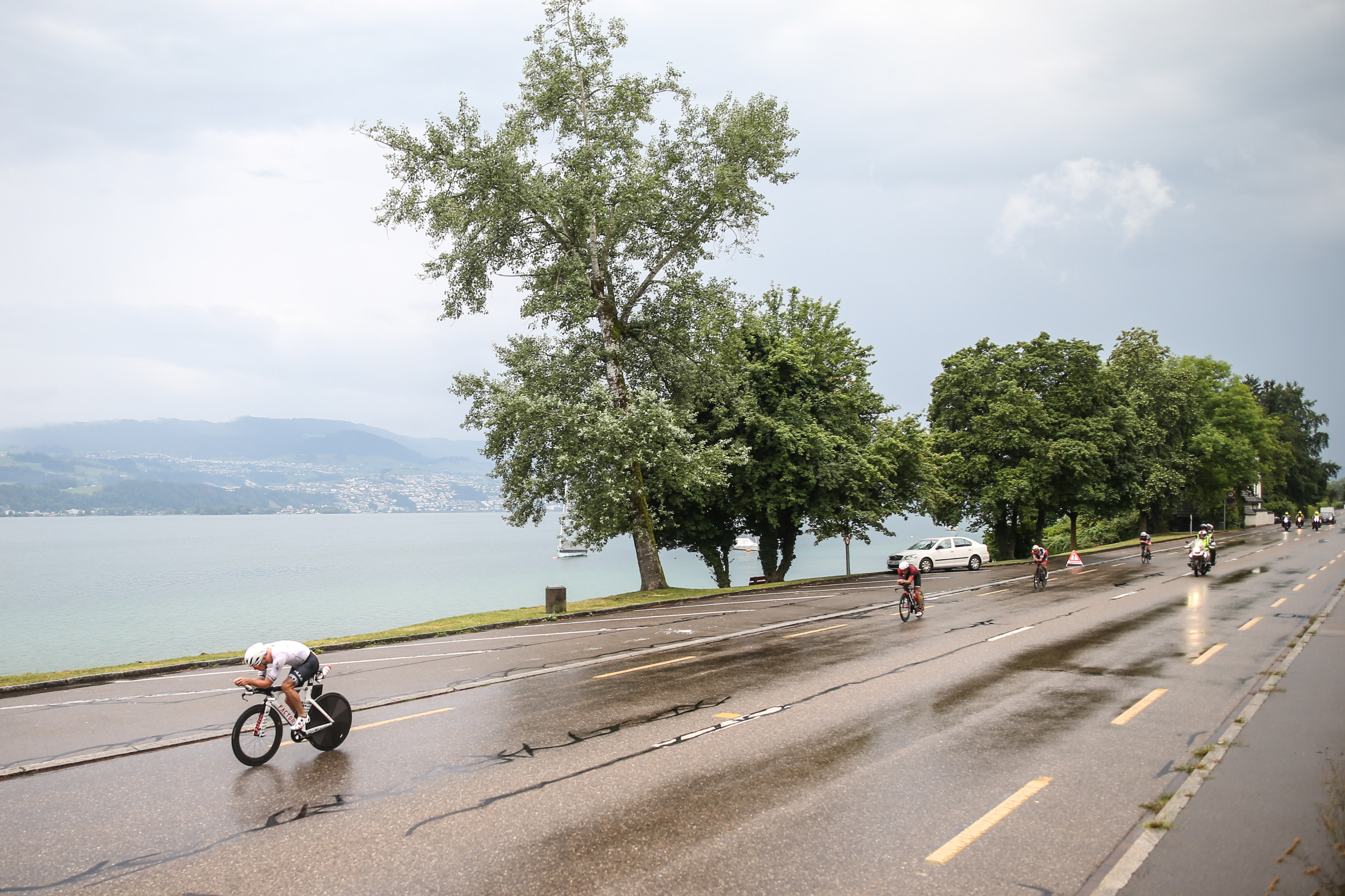 Rouvy Blog Ironman Switzerland Thun Tis The Season To Tri